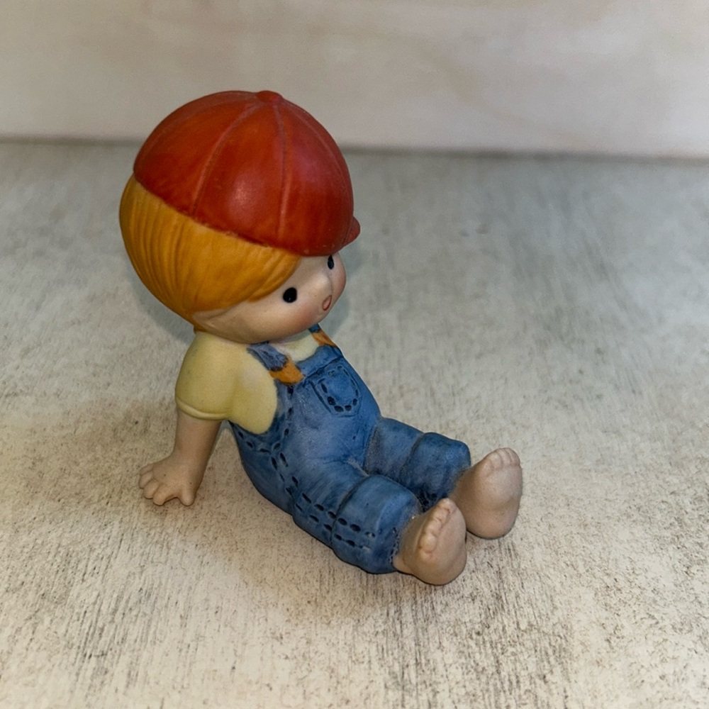 Enesco 1981 Country Cousins Girl With Ball Cap